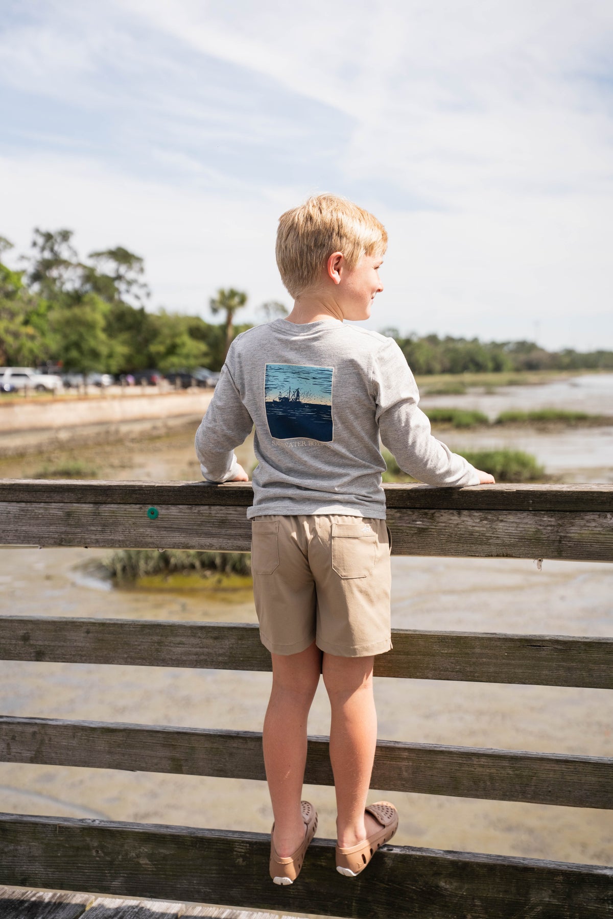 Shrimp Boat Tee LS - Heather Grey