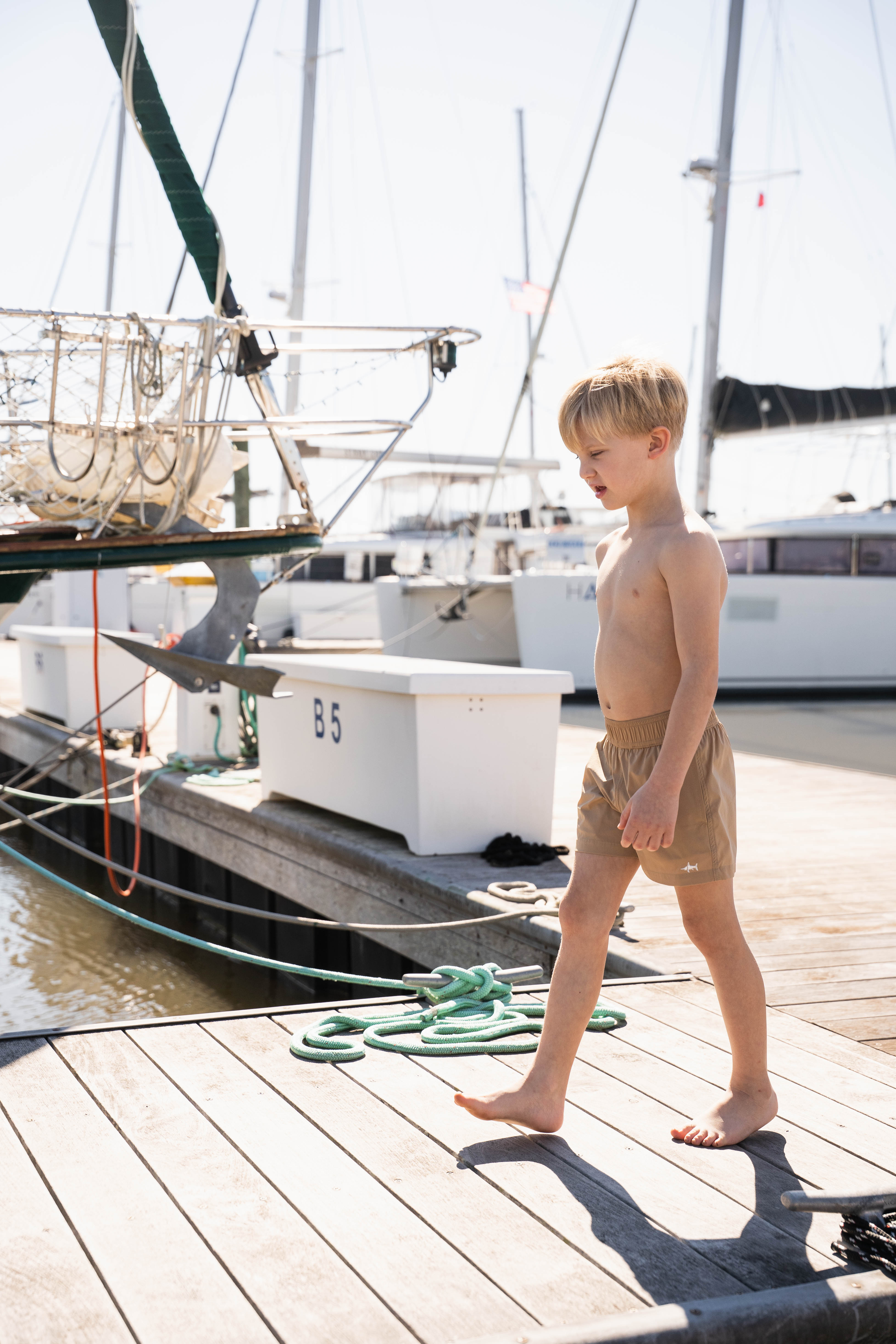 Boys Inlet Performance Shorts – Khaki