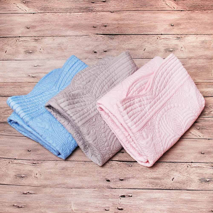 Heirloom Quilt - Baby Quilt Blanket Monogram