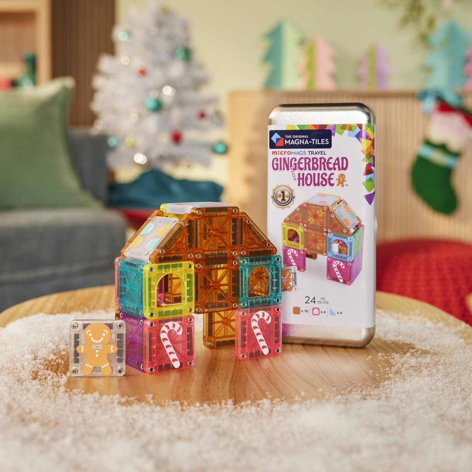 MicroMAGS Gingerbread House 24 Piece Travel Set